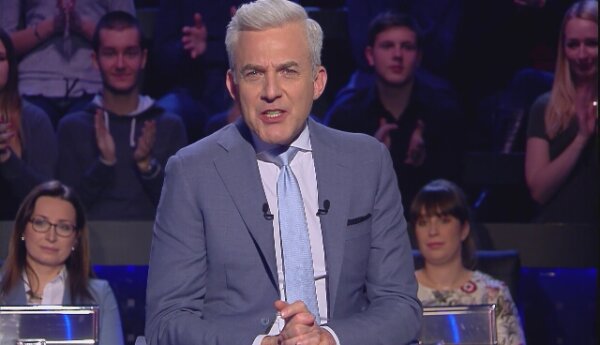 Hubert Urbański nuci znany utwór z "Krainy lodu"